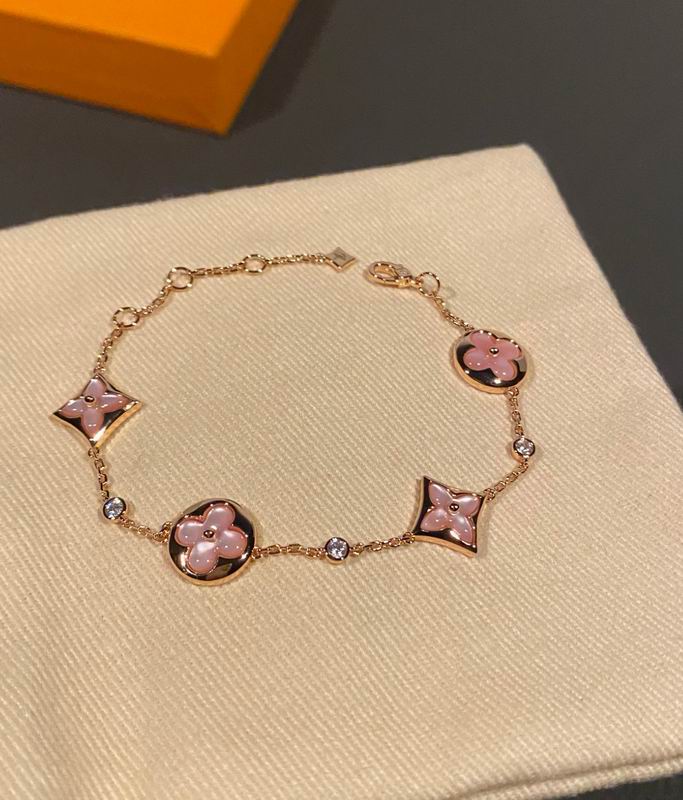 LV Bracelet 09yxs98